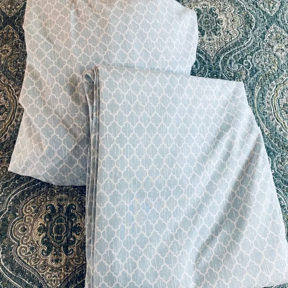 Martha Stewart Blue and White Patterned Bedding Sheets